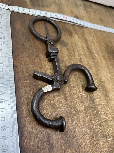 Outil ancien mouchette - ancien,