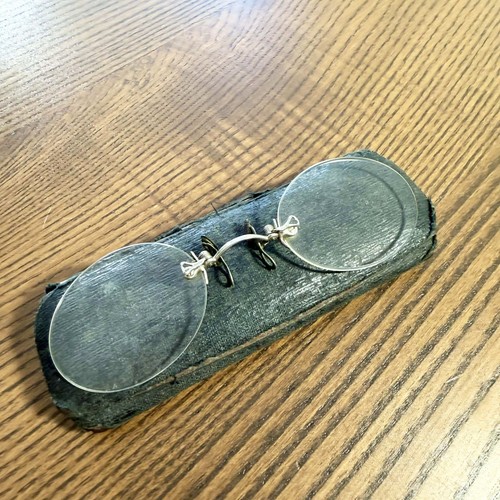 Lunettes anciennes pince nez - lunettes, pince-nez
