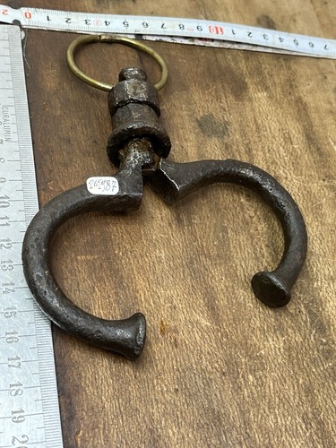 Outil ancien mouchette - outil,