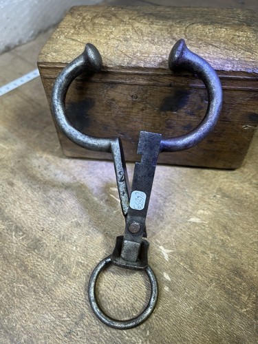 Outil ancien mouchette - outil,